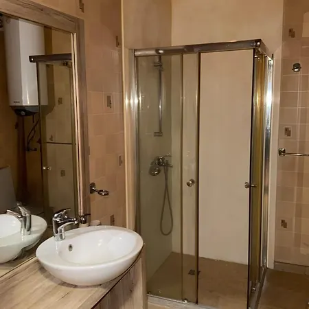 Apartament Golden Escape *